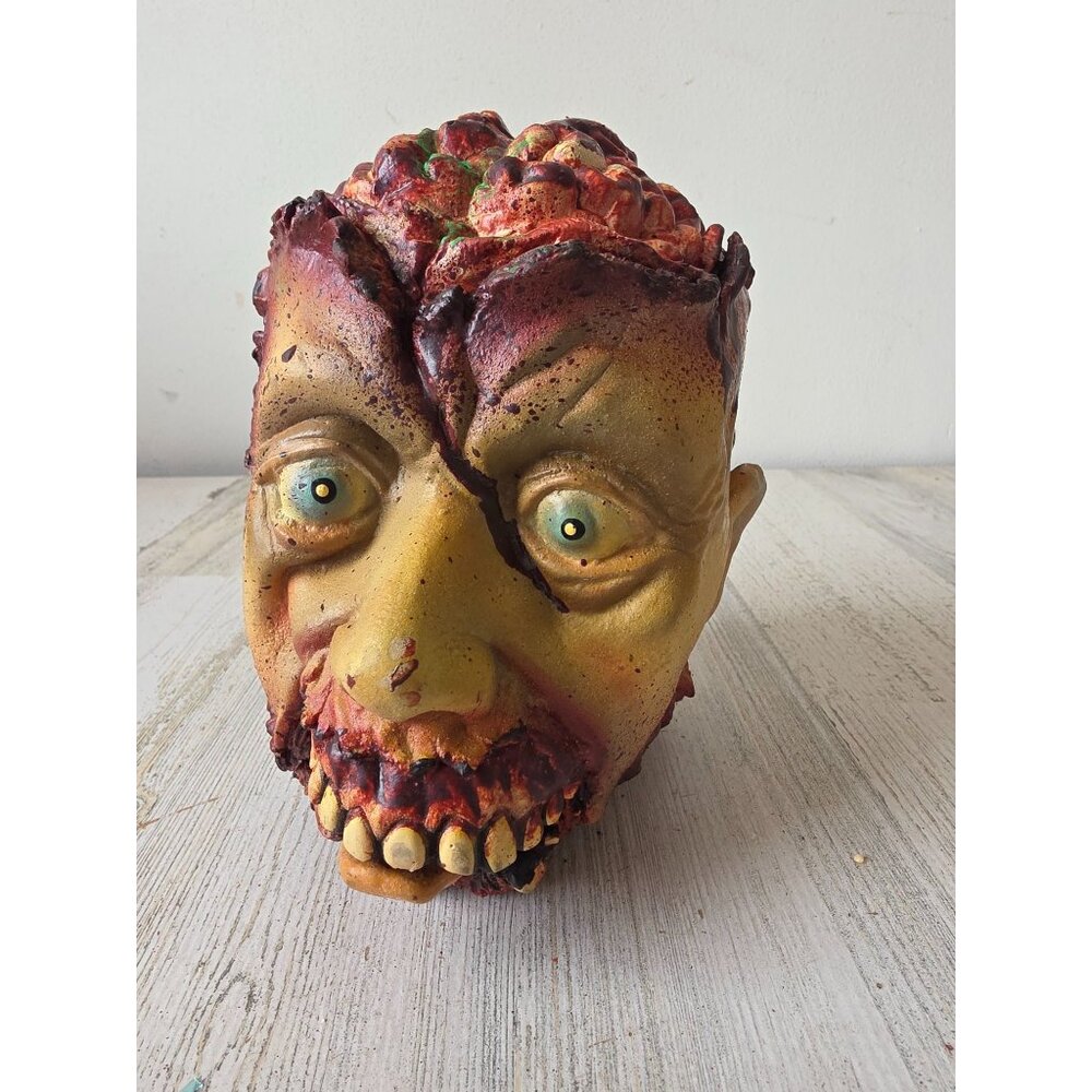 Vintage beheaded rubber head brain Halloween prop unique life-size lifelike‎
